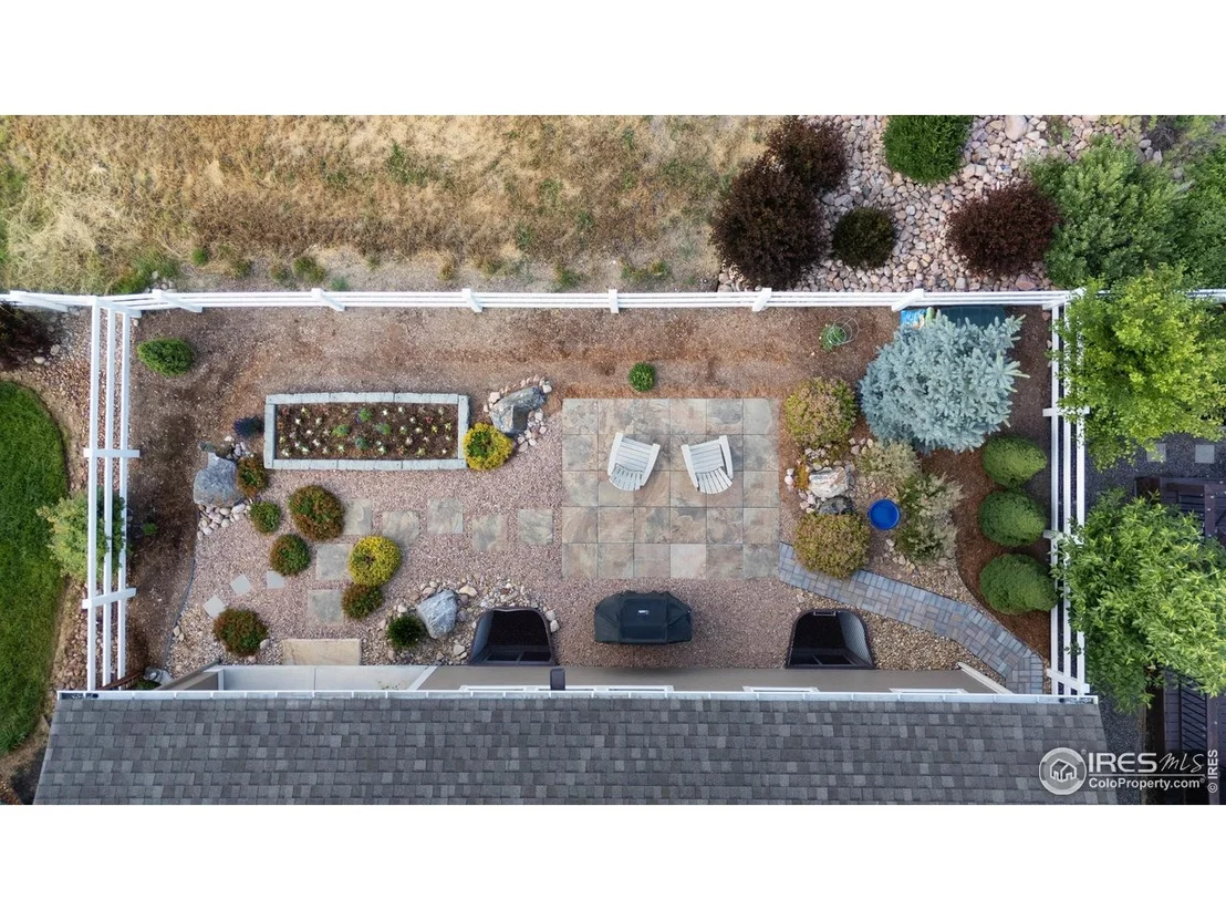 Photo of 4859 Maxwell Ave