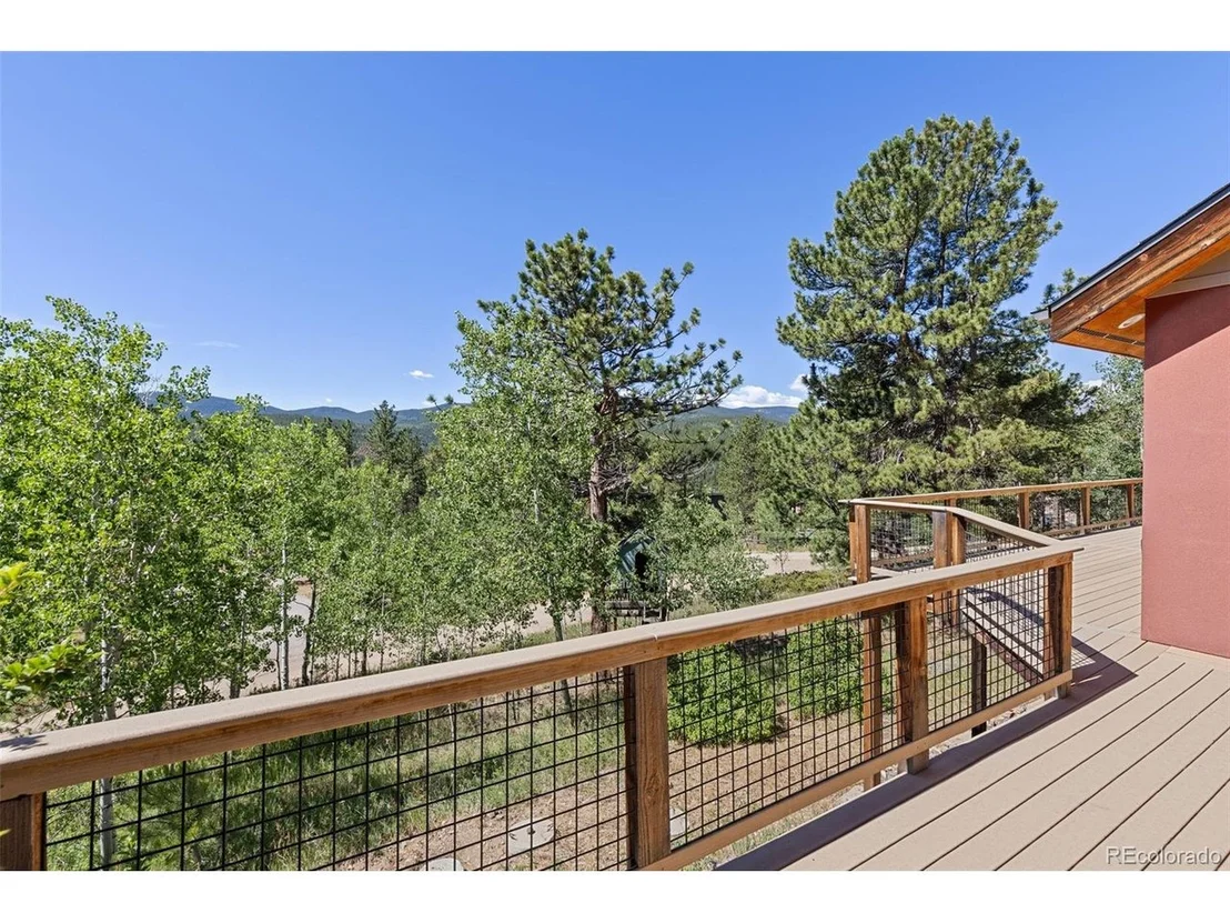 Photo of 84 Albert Dr