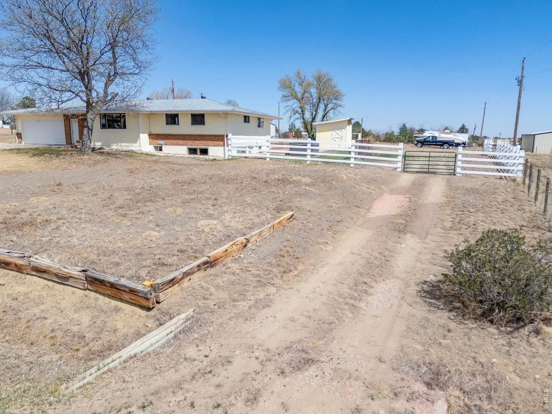 Photo of 218 Bothun Rd