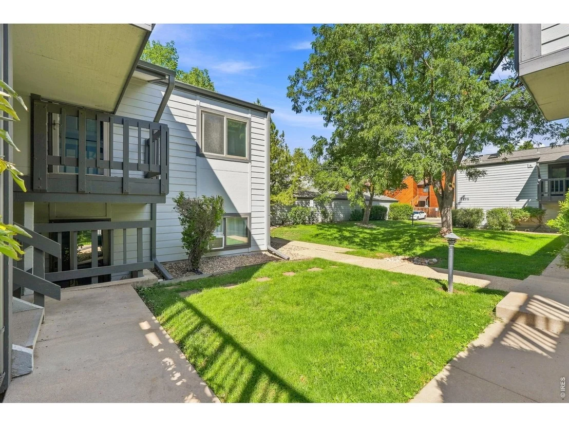 Photo of Unit 77 at 3275 34th St