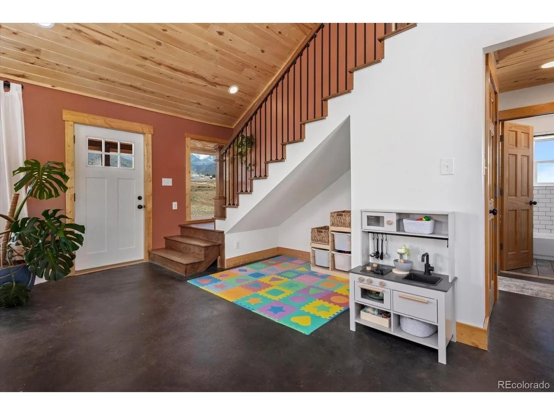Photo of 97 Highland Dr
