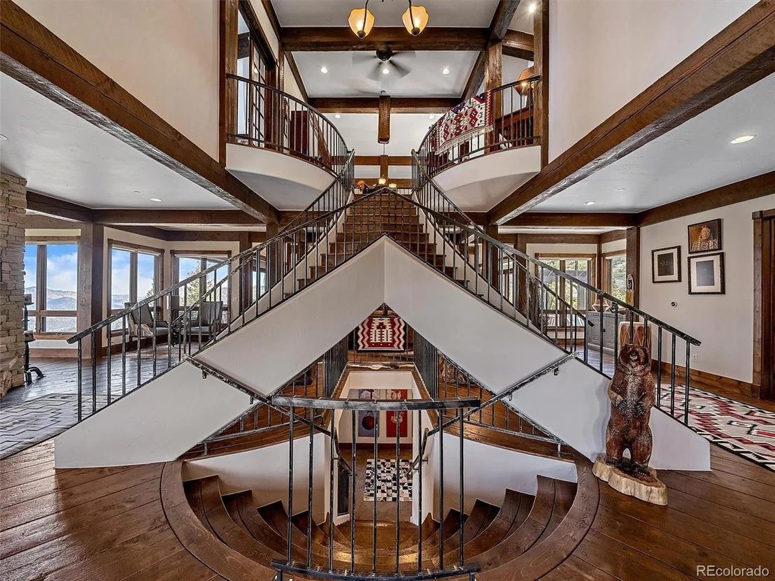 Photo of 221 Halter Way