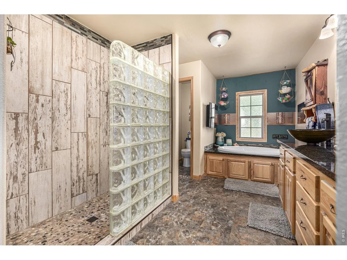 Photo of 40078 County Road 23