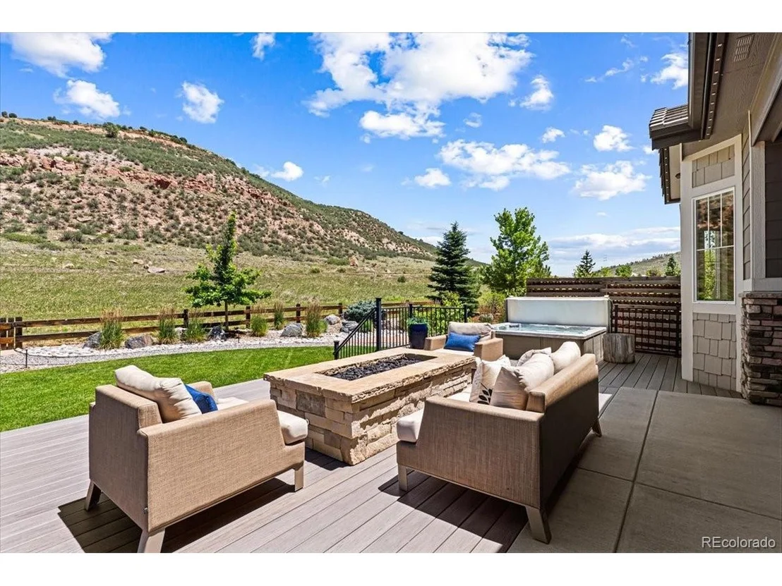 Photo of 4888 Hogback Ridge Rd