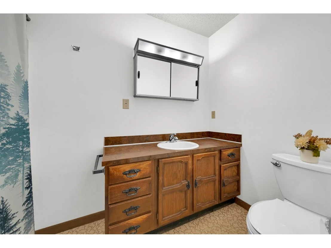 Photo of 17068 County Road 81