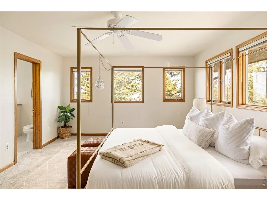 Photo of 124 Deer Trail Cir