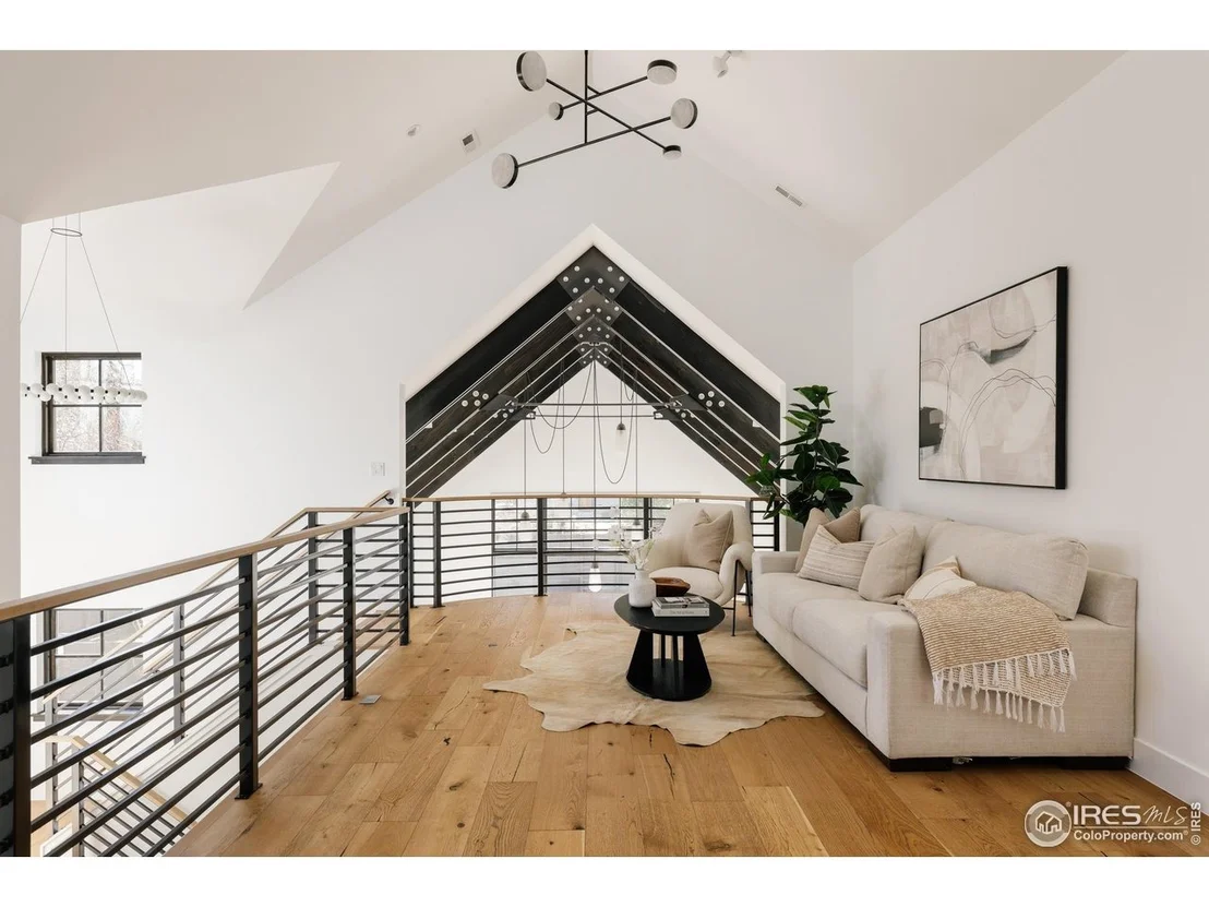 Photo of 1695 Orchard Ave