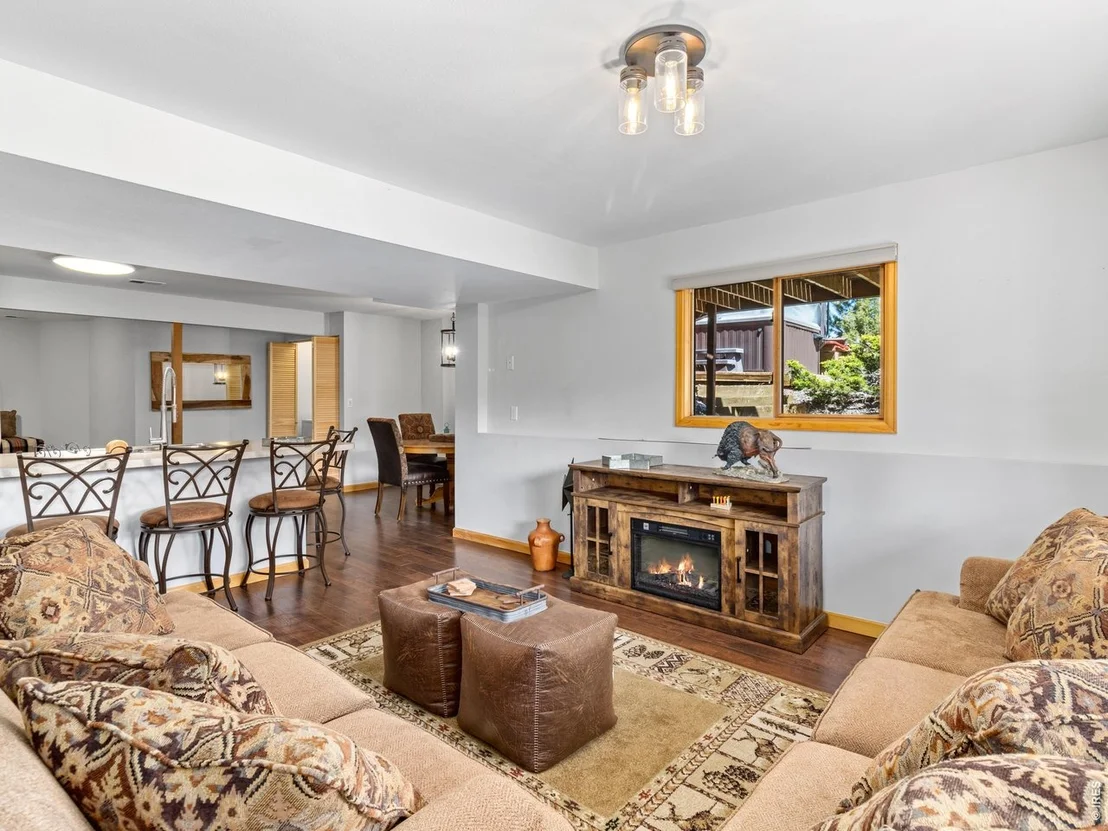 Photo of 1690 Prospect Estates Dr