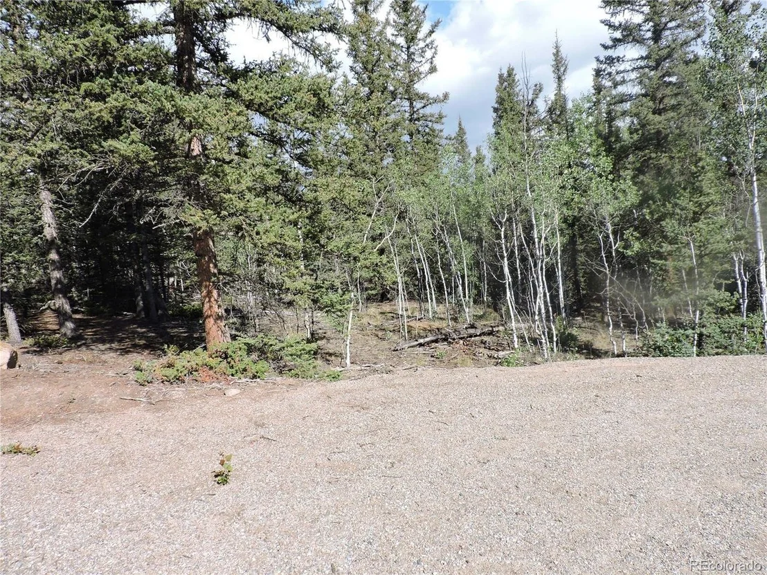 Photo of 138 Cheyenne Rd