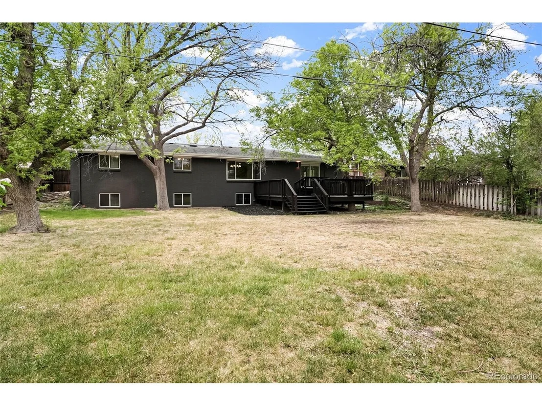 Photo of 3352 Vivian Dr
