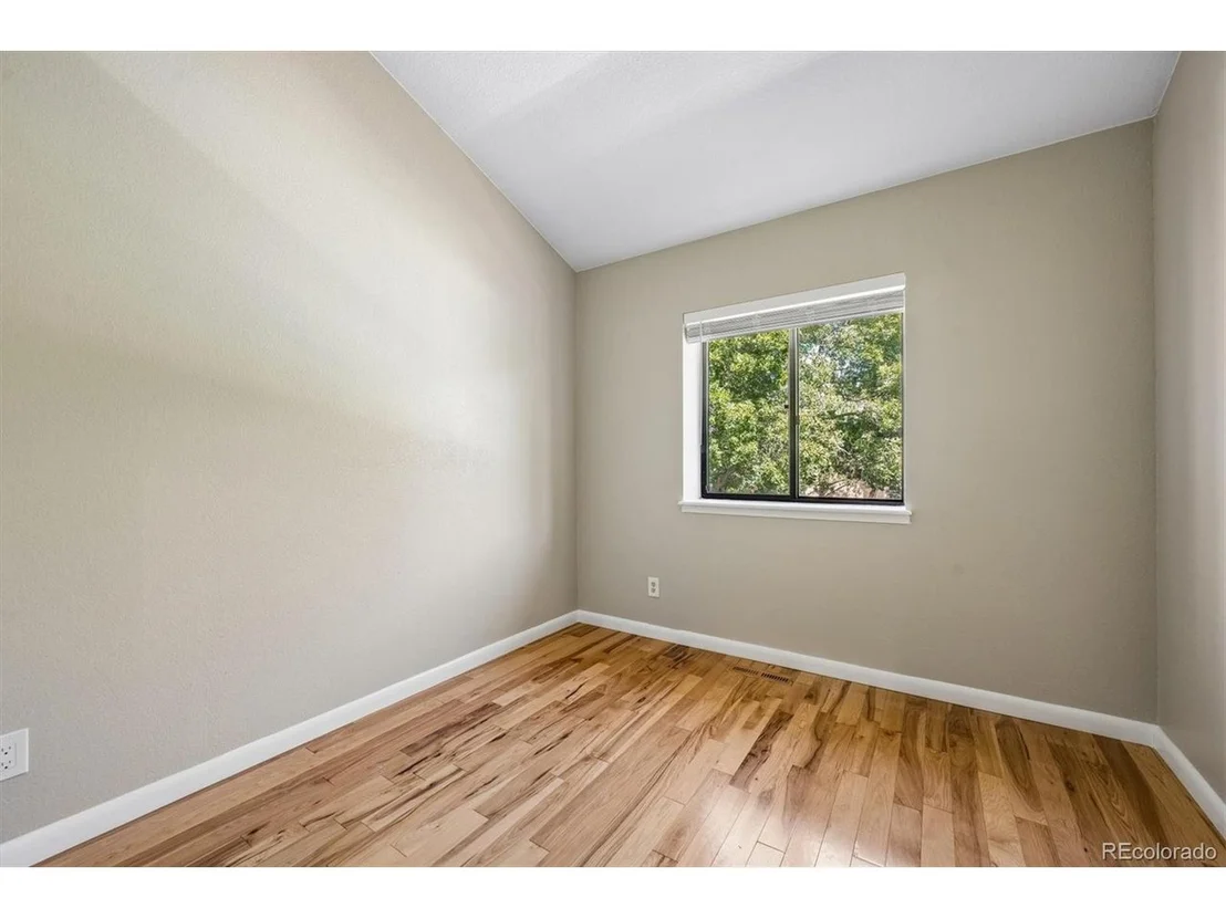 Photo of Unit D at 8787 Allison Dr