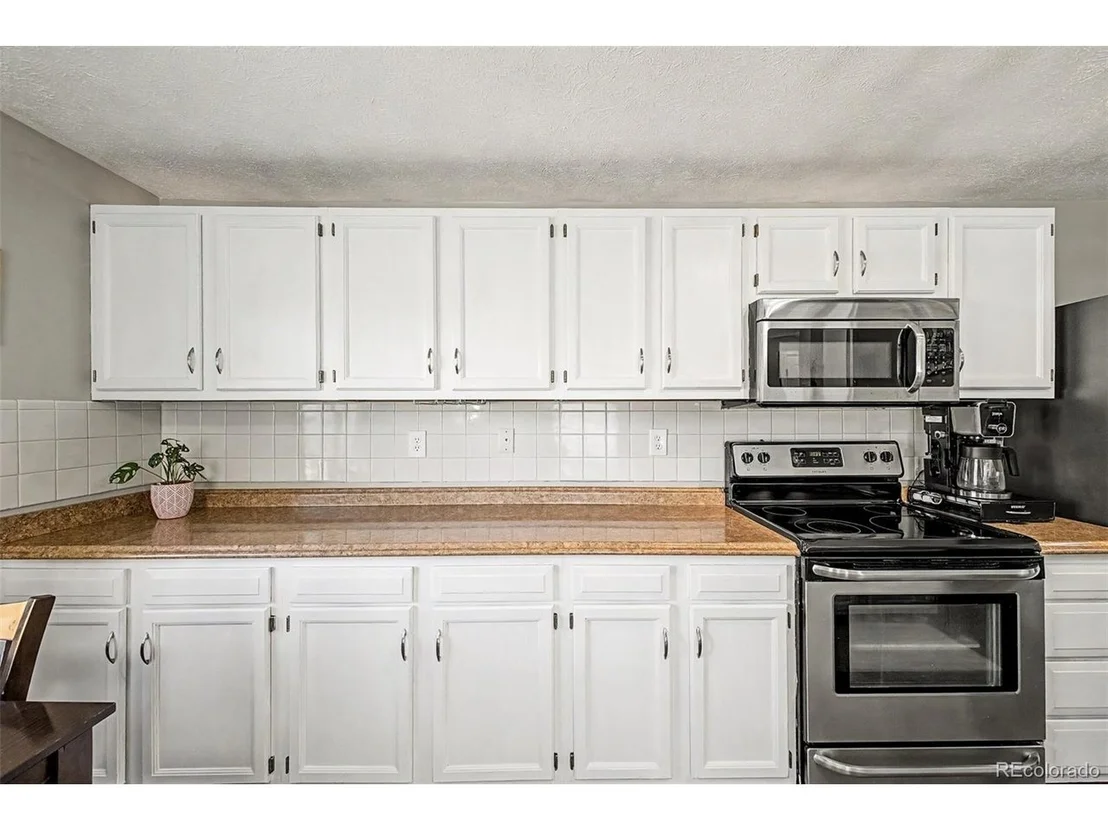 Photo of 9331 Gray Ct
