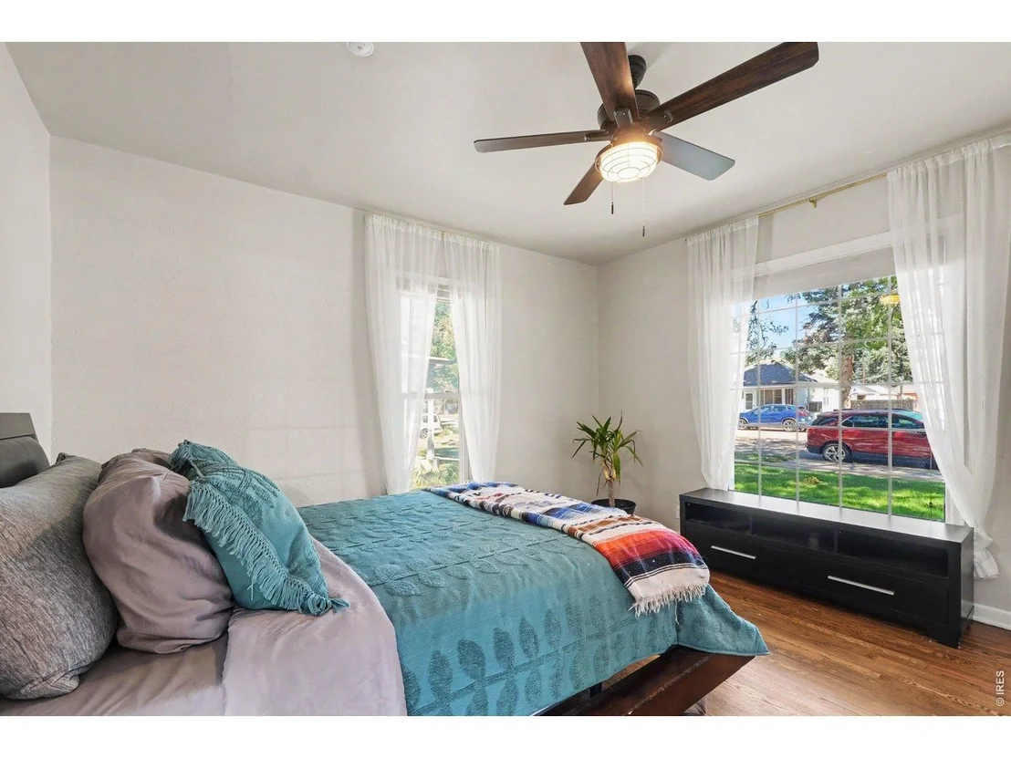 Photo of 222 Maple Ave