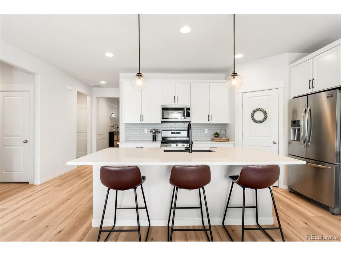 Photo of 353 Mount Rainier St
