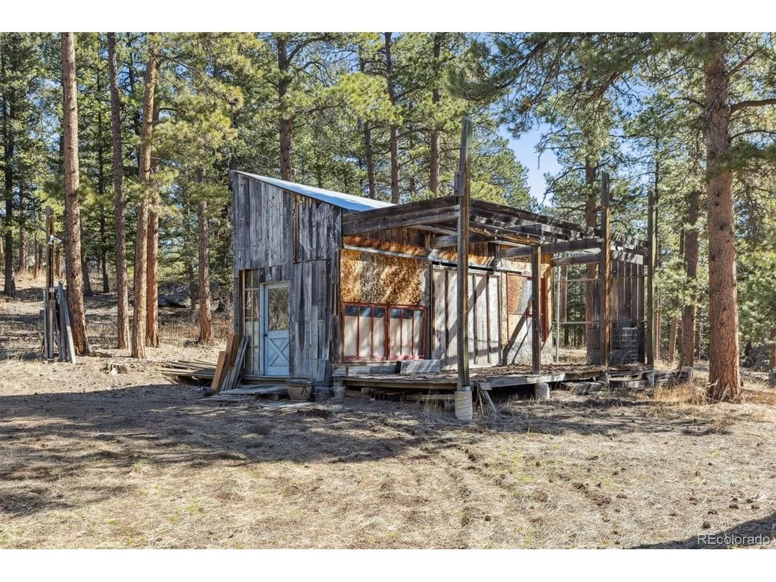 Photo of 21345 Cliffwoods Trl