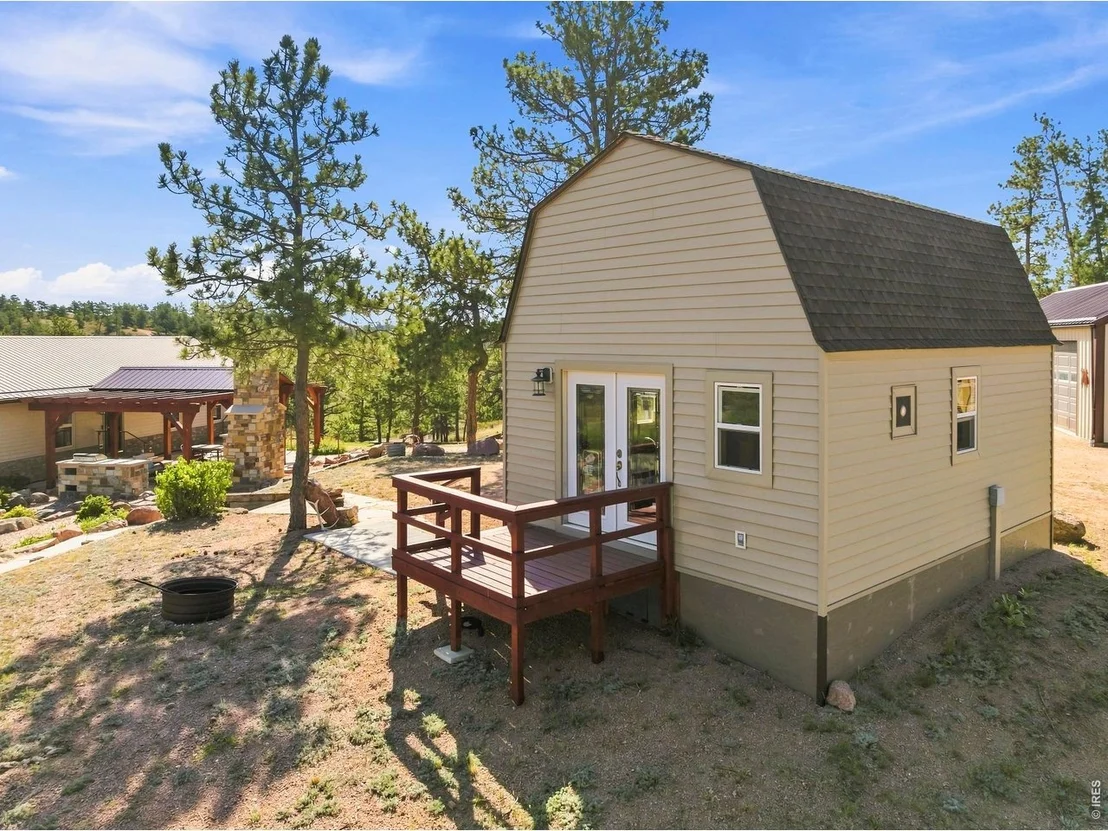 Photo of 557 Red Bluff Rd