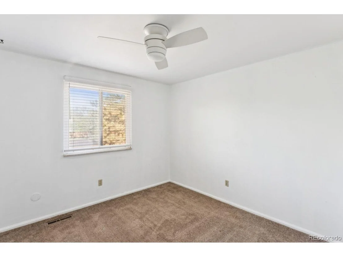 Photo of 16976 E Progress Cir S