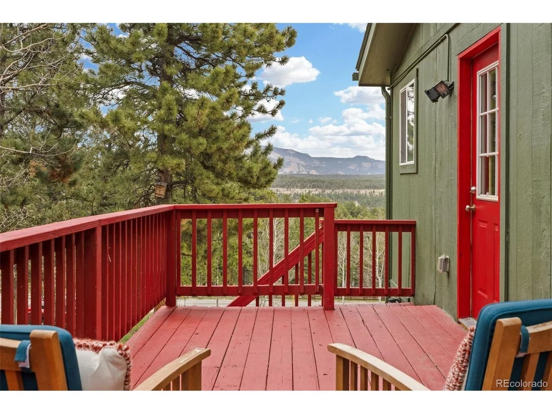 Photo of 518 Pine Dr