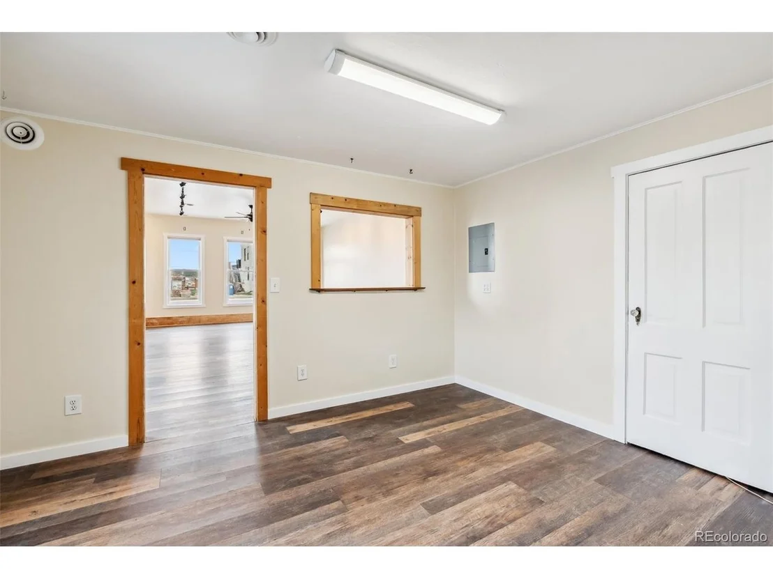 Photo of 532 Front St