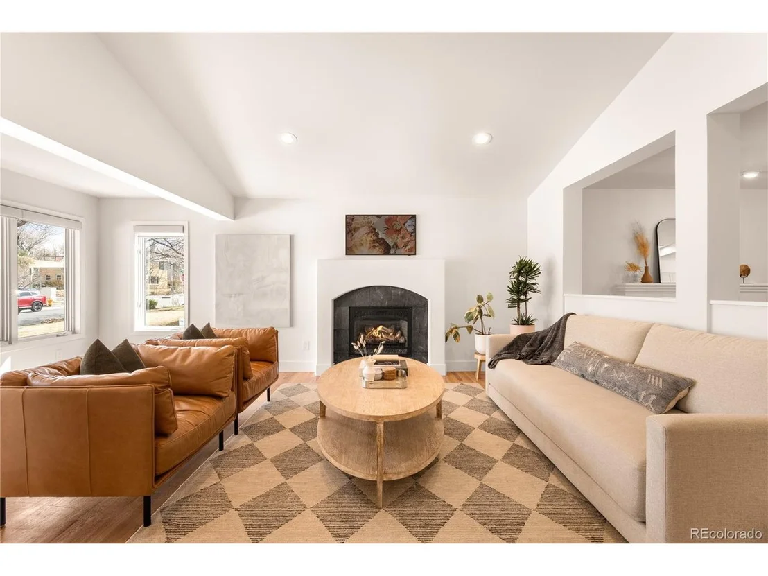 Photo of 415 Forest St
