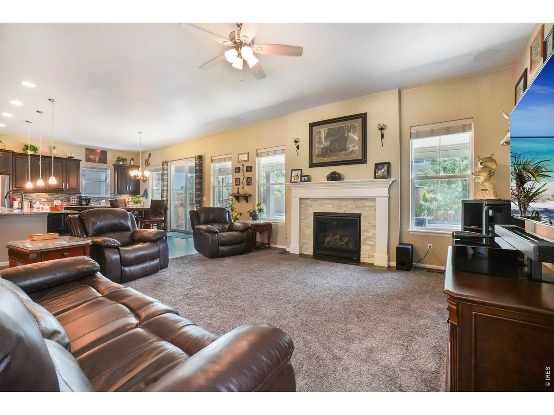 Photo of 24 Western Sky Cir