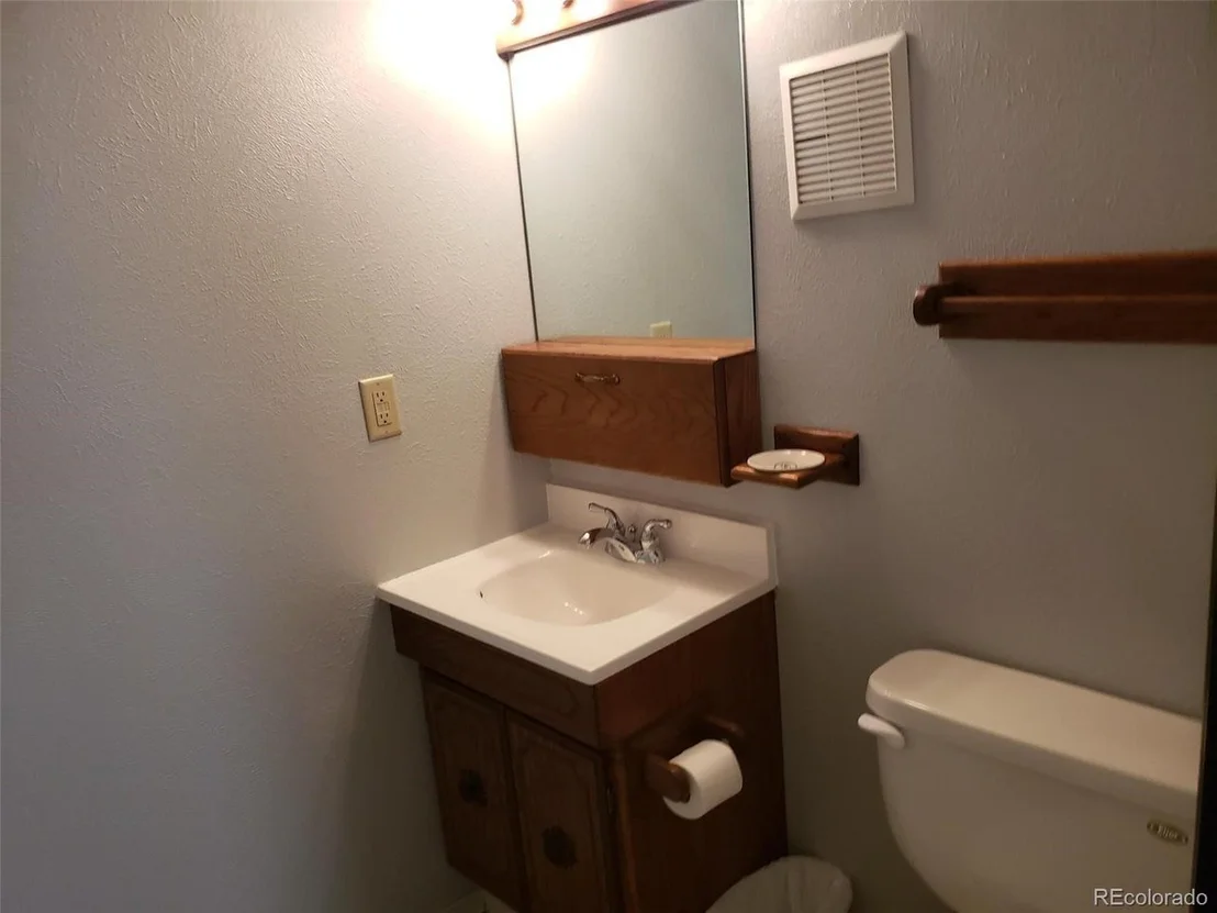Photo of 8365 Dover Way