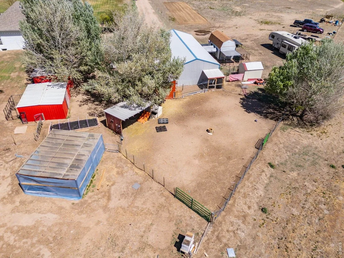 Photo of 21040 County Road 44