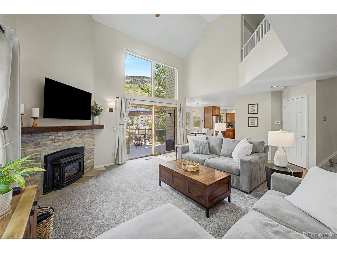 Photo of 1023 Meadow Run