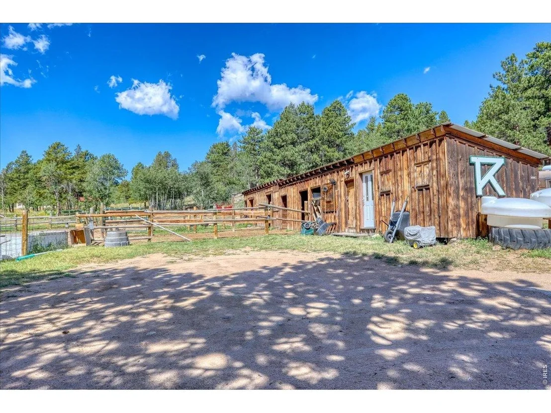 Photo of 30 Bridger Trl