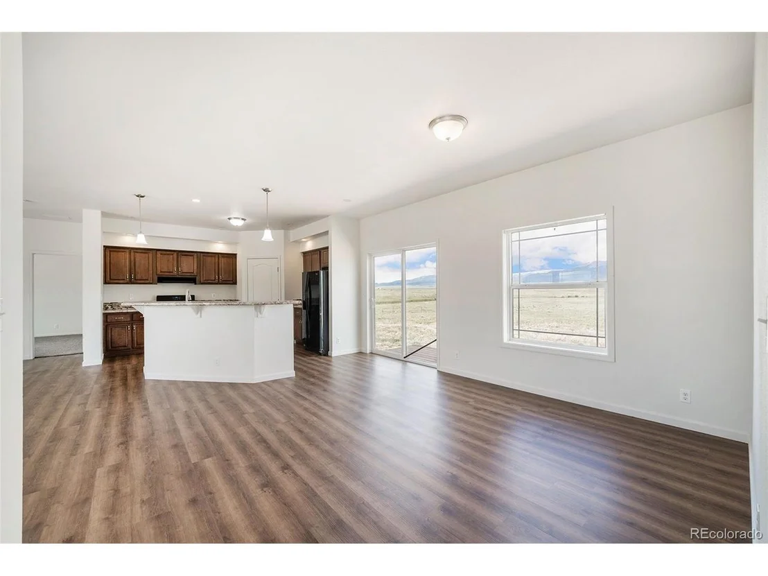 Photo of 2005 County Road 77