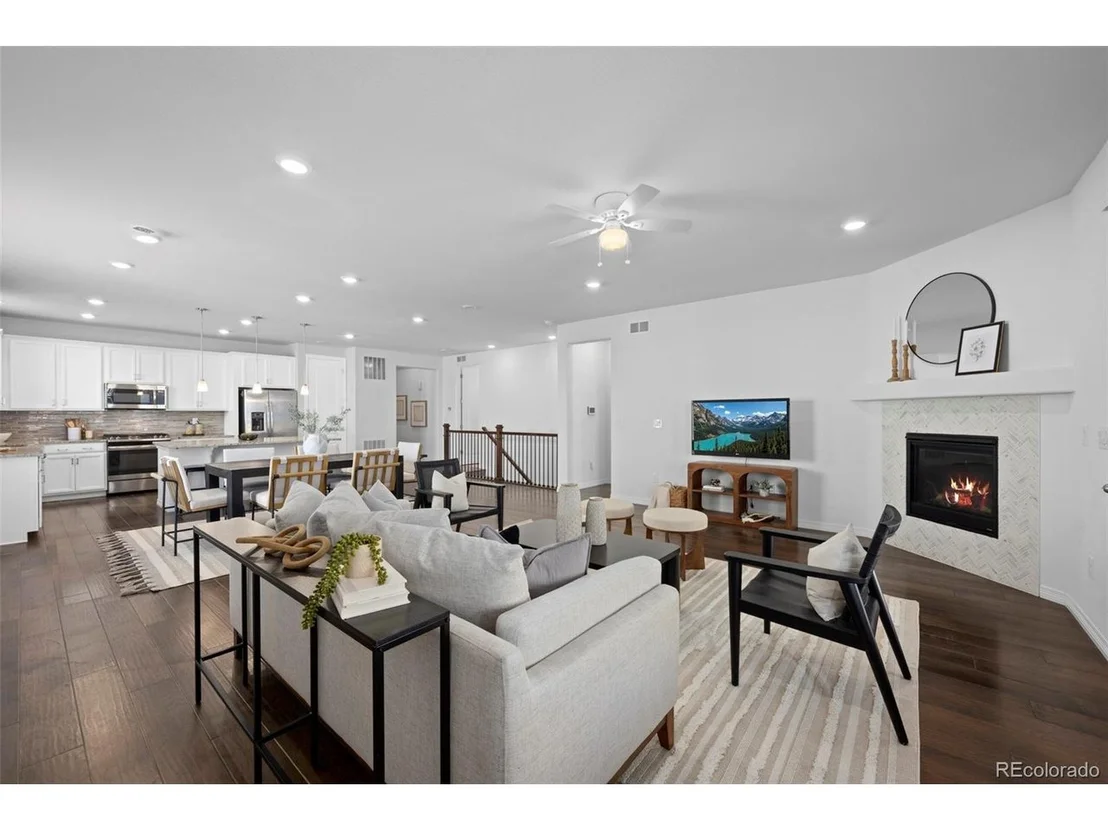 Photo of 8741 Ginkgo Loop