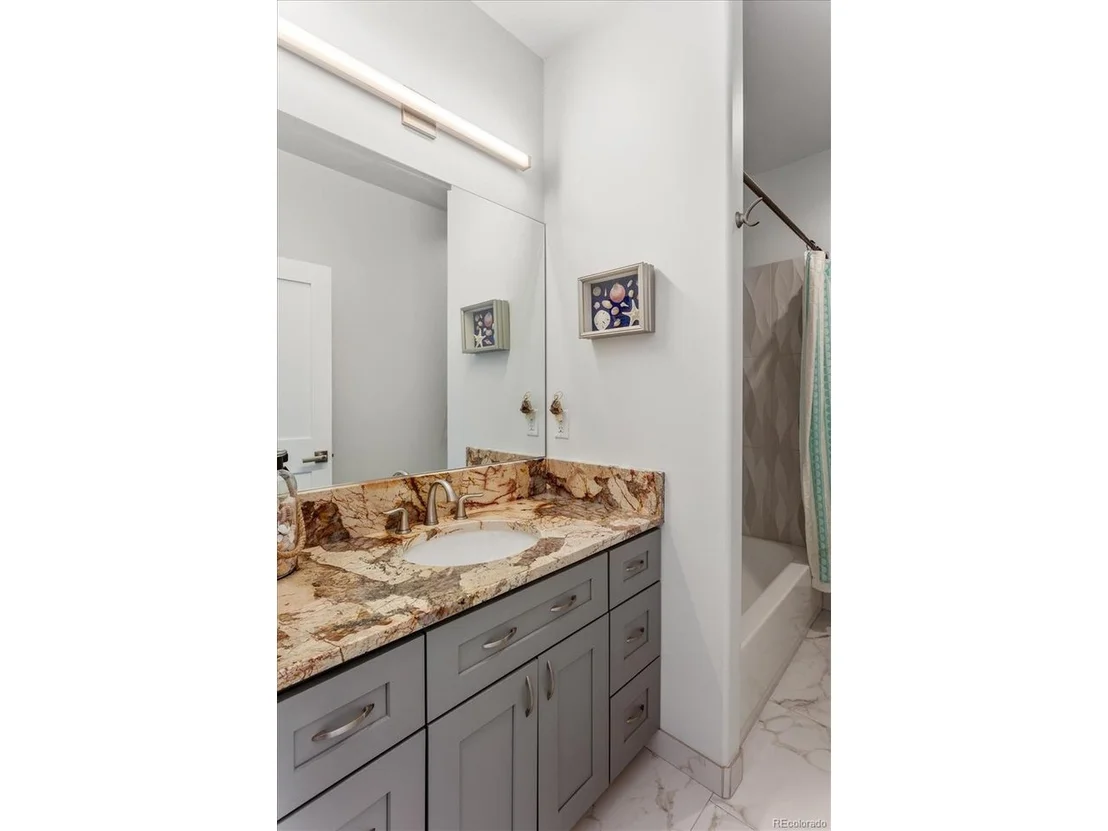 Photo of 8472 Windmill Ct