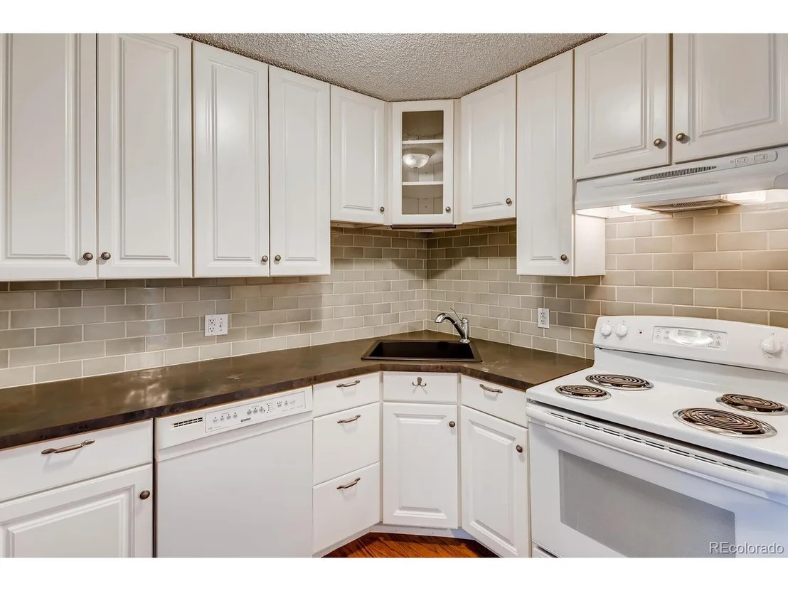 Photo of Unit 204 at 5102 Williams Fork Trl