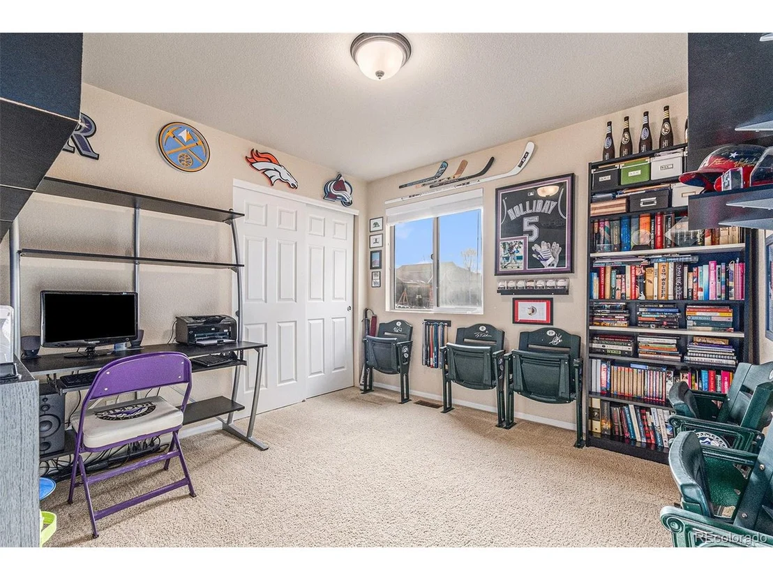 Photo of 5734 Hickory Cir