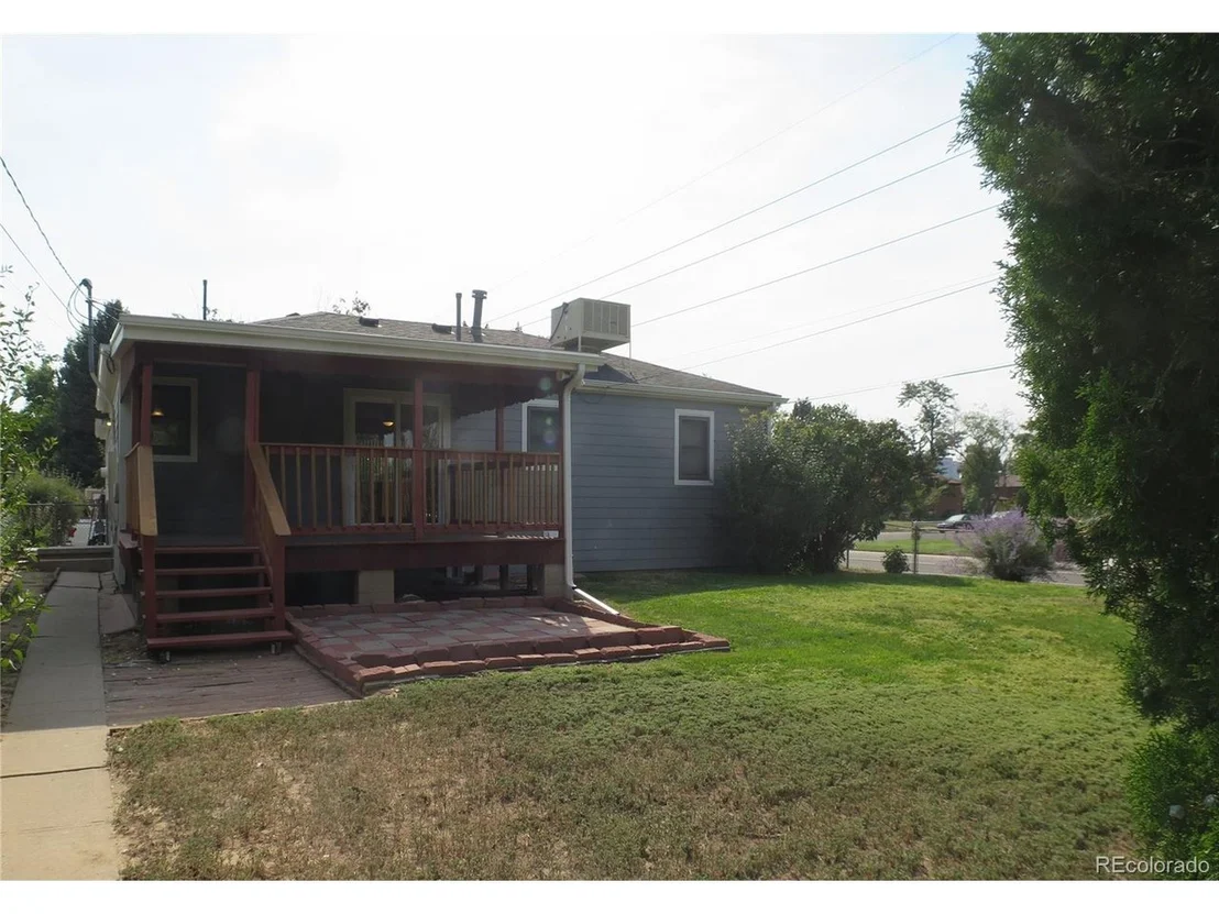 Photo of 2301 Nome St