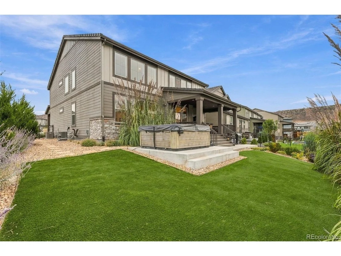 Photo of 15723 W Floyd Ave