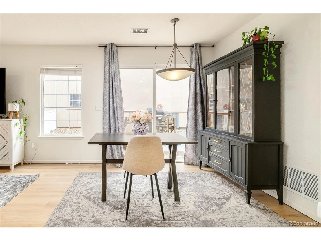 Photo of 11832 Zenobia Loop