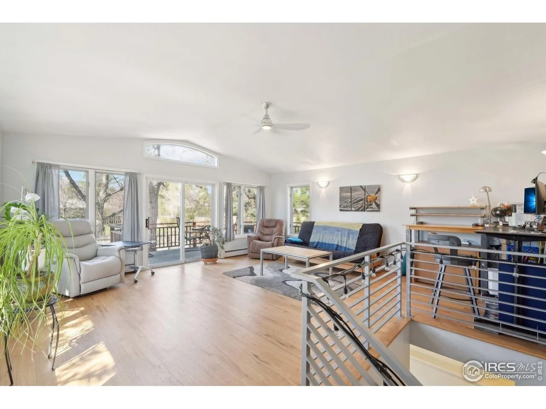 Photo of 803 Laurel Ave