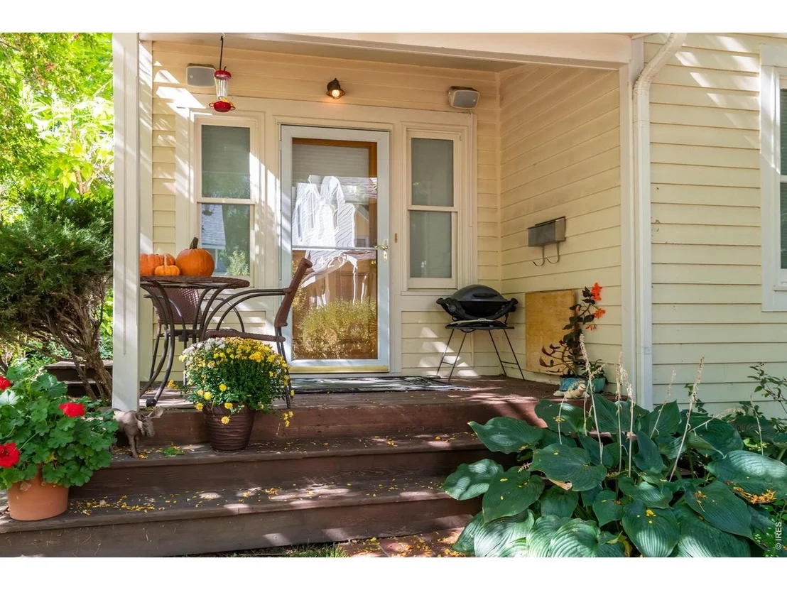 Photo of 429 Canyon Blvd