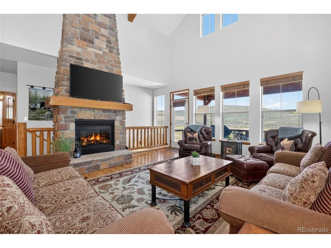 Photo of 150 Fairview Ln
