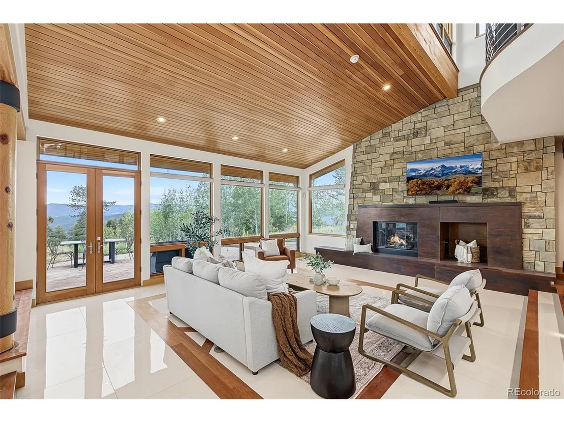 Photo of 3965 Douglas Mountain Dr