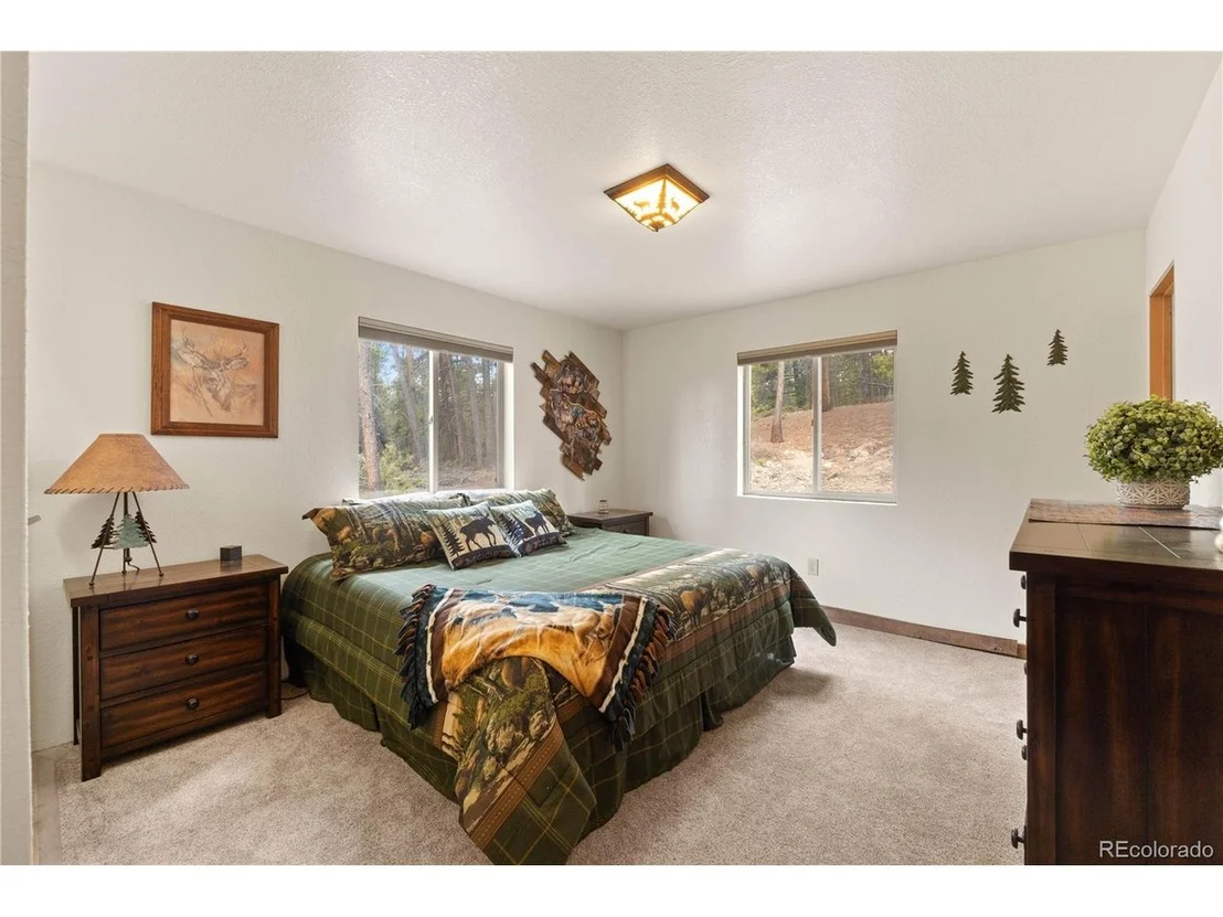 Photo of 64 Bourbons Way