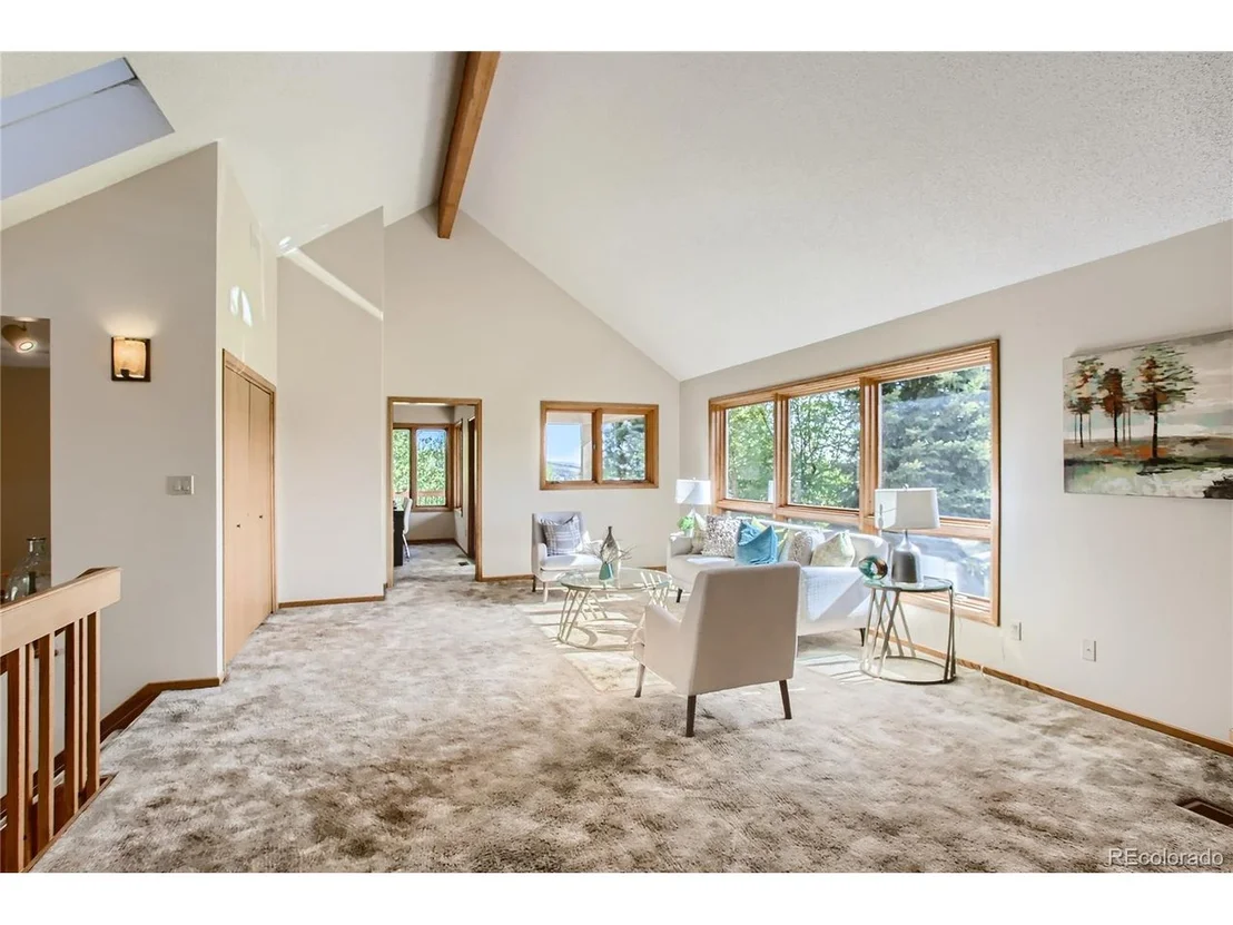 Photo of 5568 Willow Springs Dr