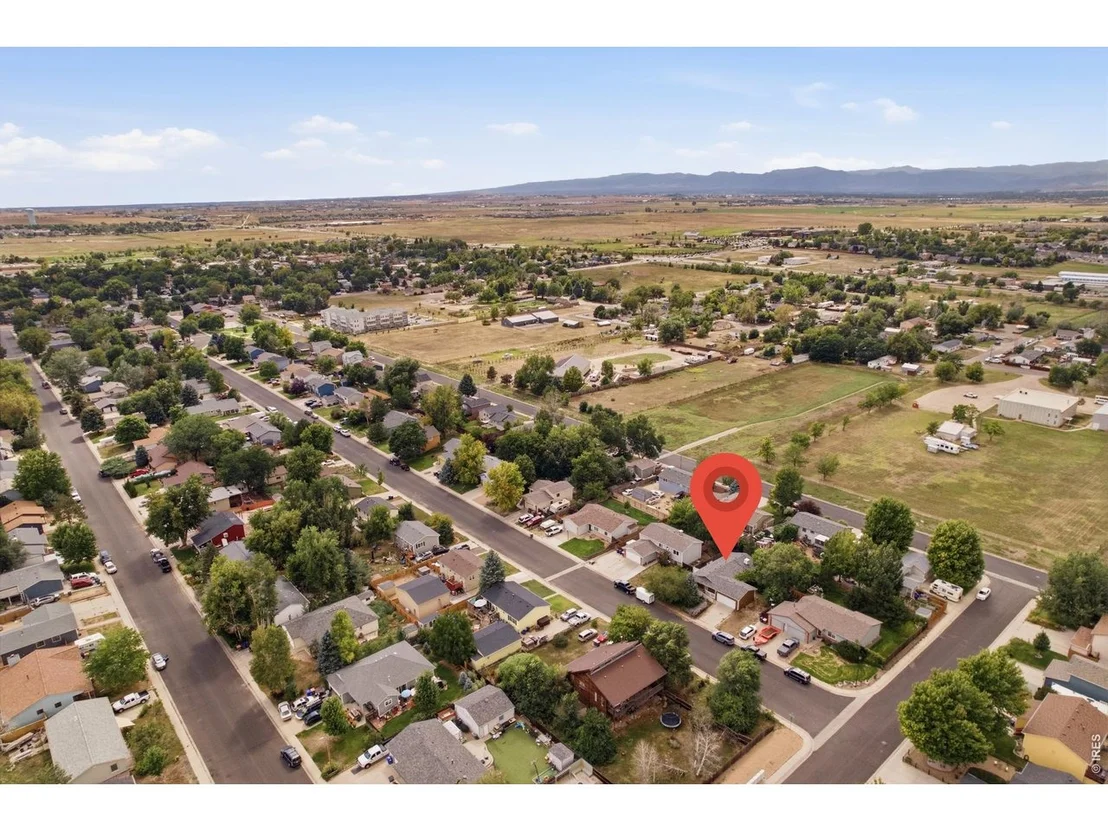 Photo of 347 Walnut Dr