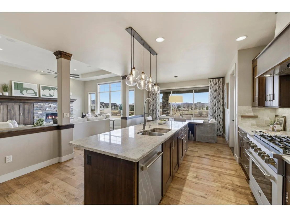 Photo of 6862 Wildshore Dr
