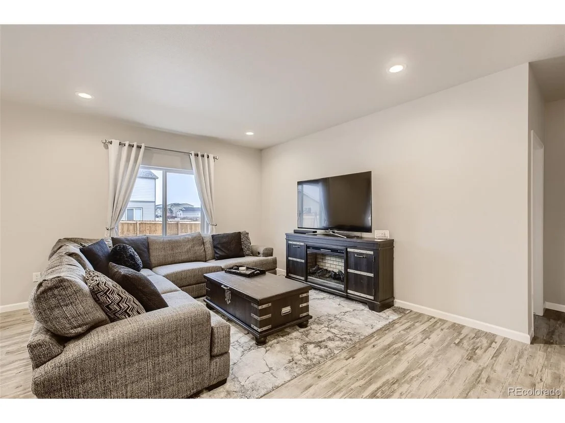 Photo of 1203 Sherman Dr