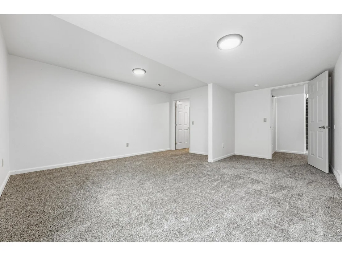 Photo of 2525 50th Ave
