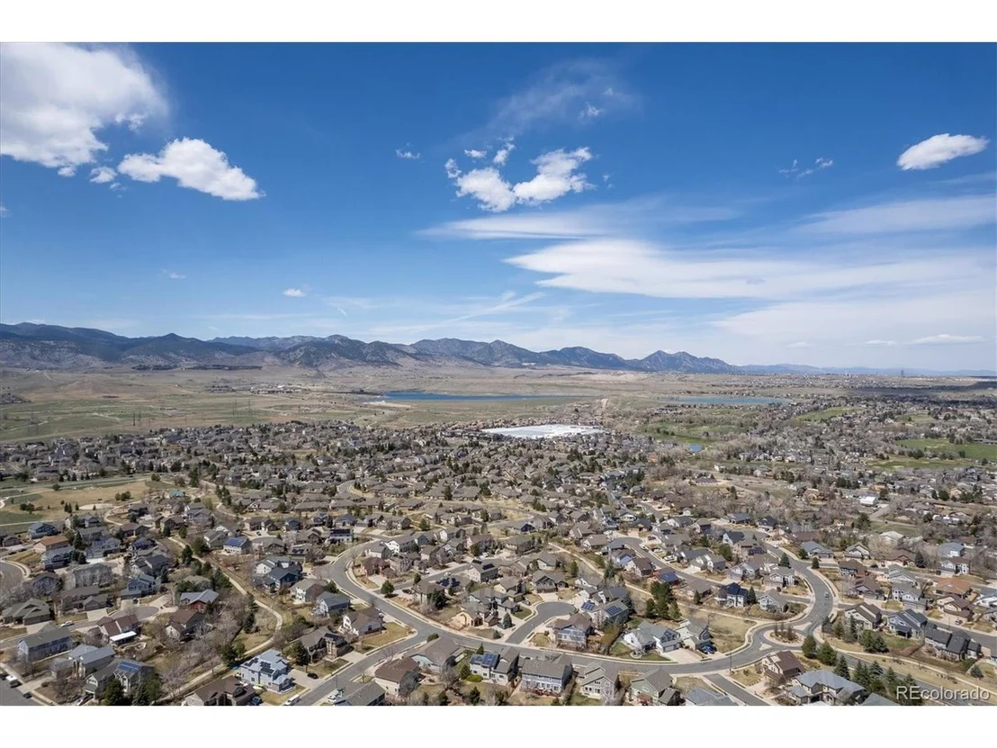 Photo of 6034 Rogers Cir