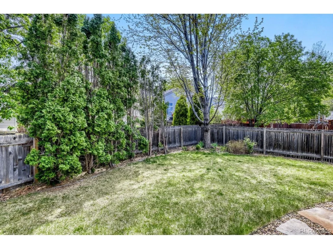Photo of 1355 Carnation Cir