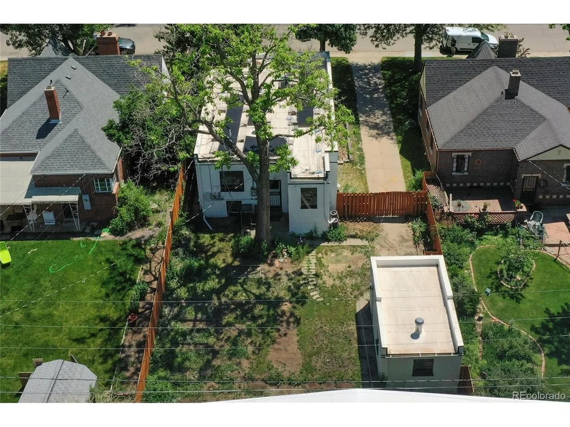 Photo of 1461 Locust St